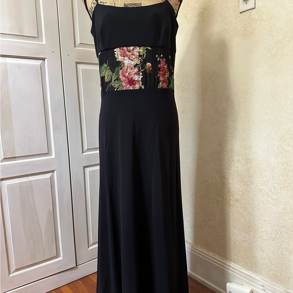 Kay Unger Black  Dress